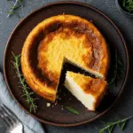 Fiadone gâteau corse traditionnel au brocciu texture crémeuse dorée