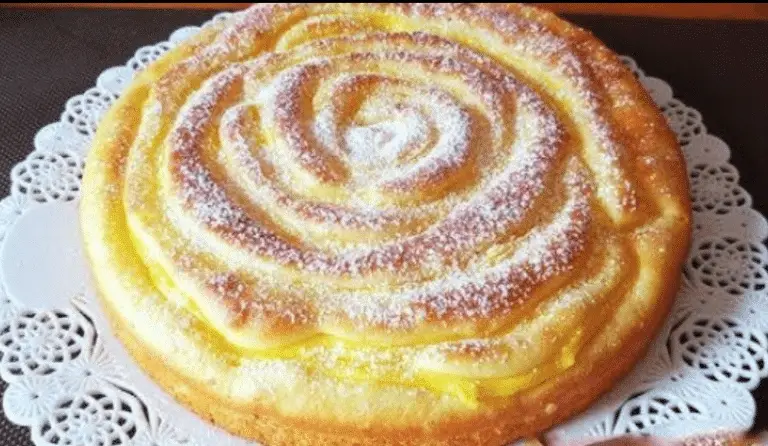 Tarte aux Pommes à la Crème Anglaise