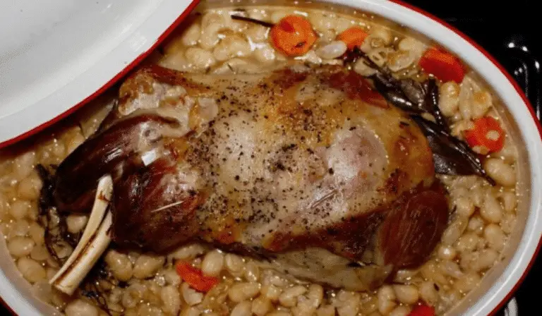 Épaule d’Agneau aux Haricots Blancs