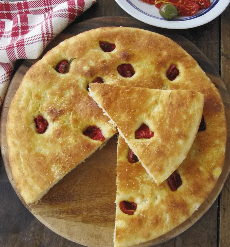 Focaccia aux Tomates Confites et au Romarin