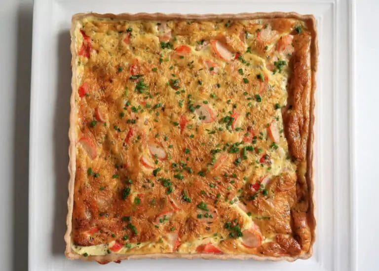 Quiche aux crevettes, ail et surimi