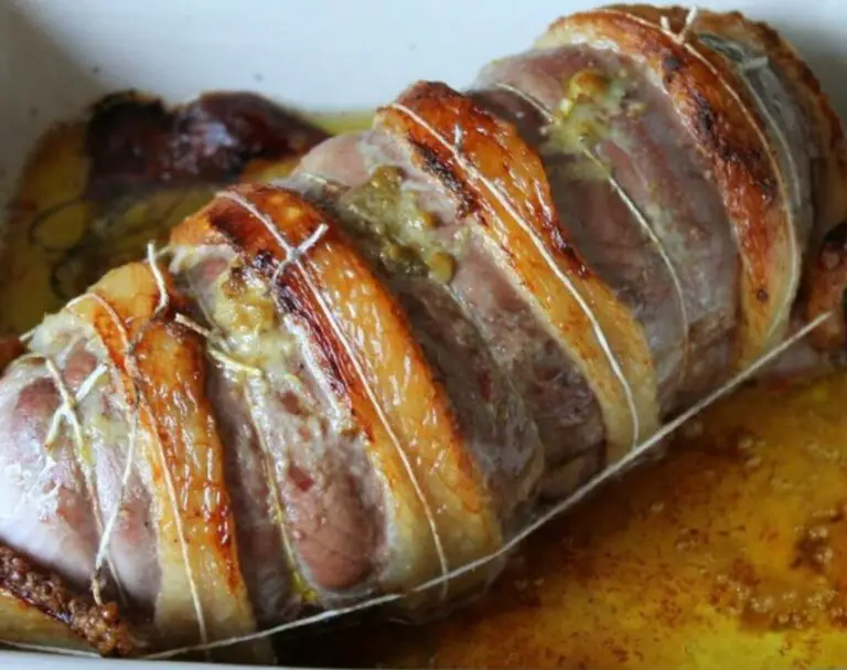 Rôti de Magrets de Canard Farcis au Foie Gras : Une Odyssée Gastronomique