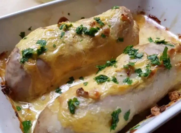 Andouillettes au Four à la Moutarde : Une Recette Traditionnelle Réinventée
