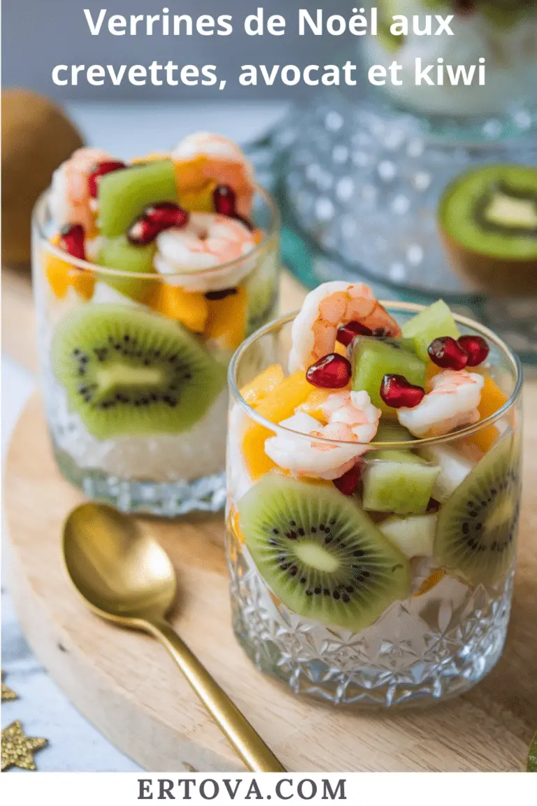 Verrines de Noël aux crevettes, avocat et kiwi