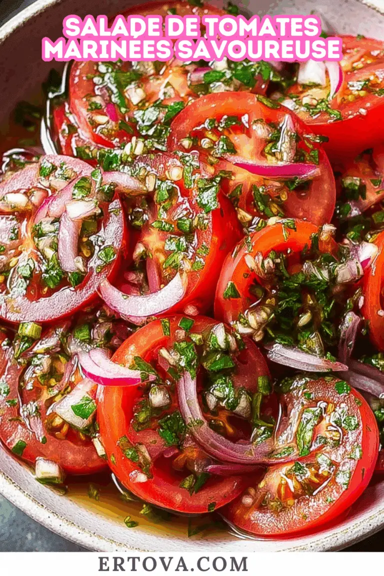 Salade de tomates marinées savoureuse : une recette fraîche, simple et pleine de caractère