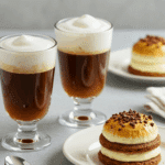 Financier café et noix français élégant avec croûte dorée rectangulaire