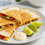 Quesadilla légumes cheddar dorée croustillante végétarienne fondue
