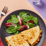 Quesadillas mexicaines au poulet épicé fromage fondant dorées