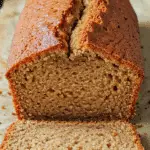 Cake aux spéculoos moelleux tranché texture fondante parfumée