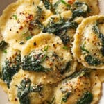 Raviolis poêlés ricotta épinards dorés beurre parmesan trattoria italienne